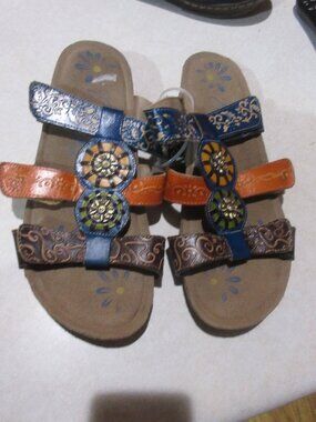 Elite by corkys leather Bora sandals adj straps 8 cork comfort